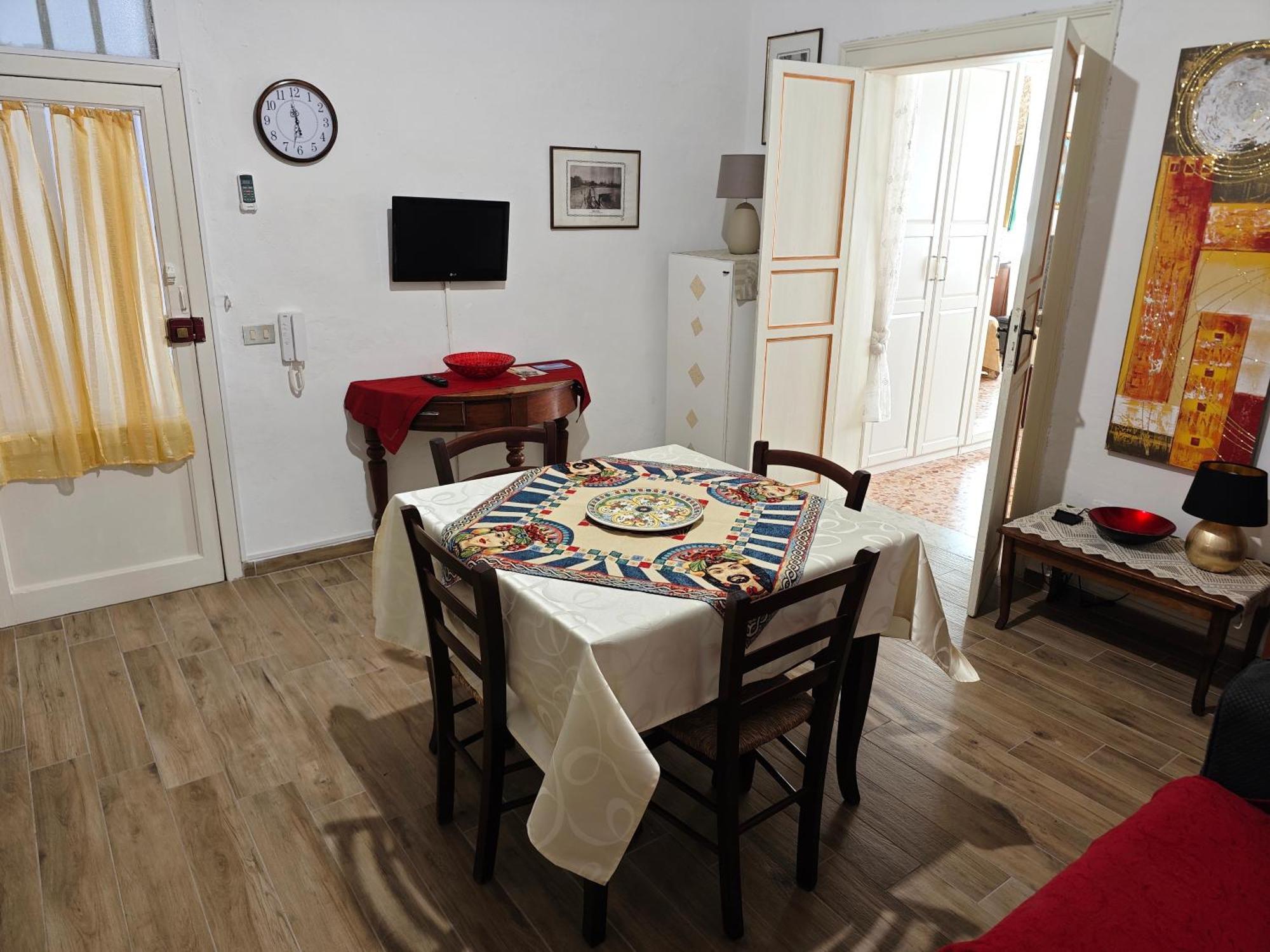 Appartamenti Piazza Vittorio Trapani Room photo